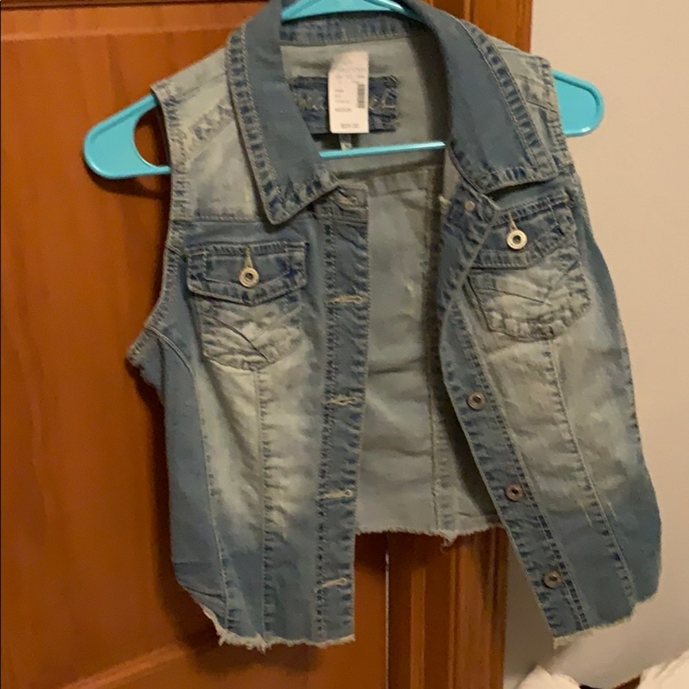 Tank top Jean jacket
